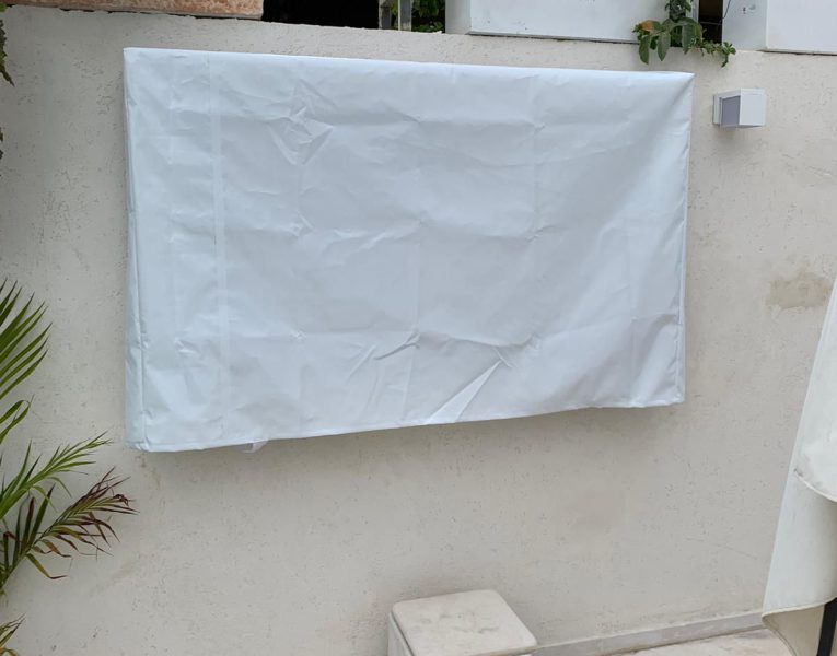 כיסוי לטלוויזיה במידה 80 אינץ' - כיסוי שמשונית קלה
