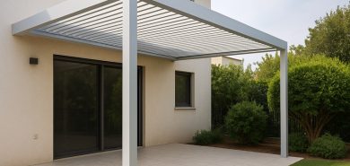 תחזוקת פרגולת אלומיניום לאורך שנים: טיפים שחוסכים כסף